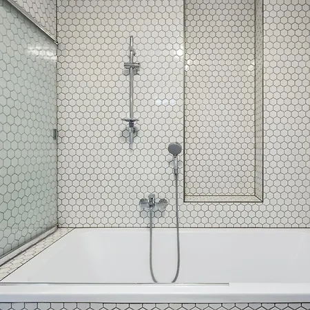 Apartment Spacious Two-storey With A Terrace In The Center