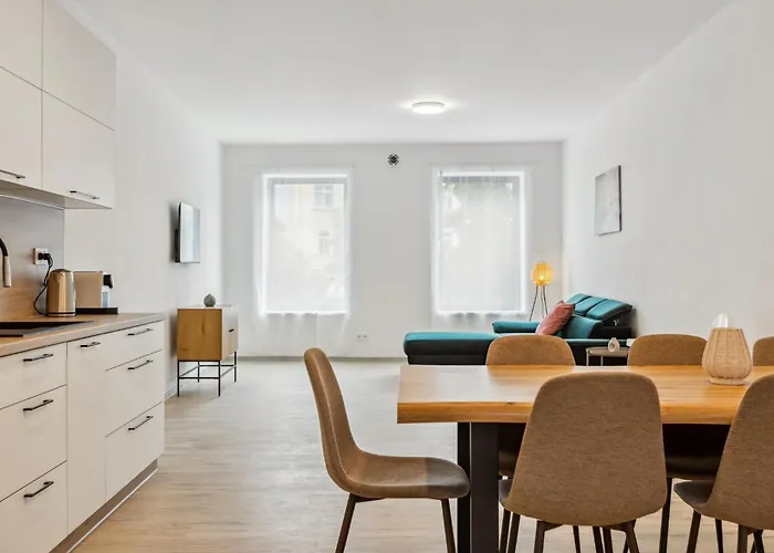 Spacious Two-storey With A Terrace In The Center Apartment